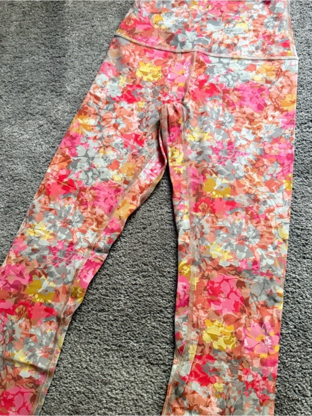 lululemon athletica Floral Print Leggings - Pink, Yellow, Gray